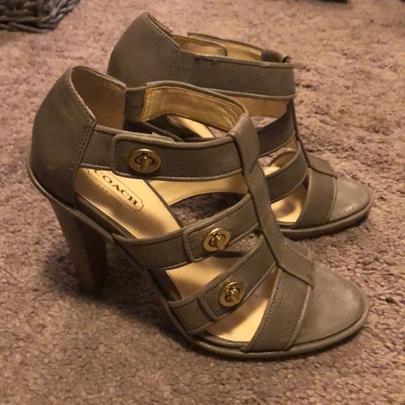 Ladies Coach heels - Picture 2 of 2